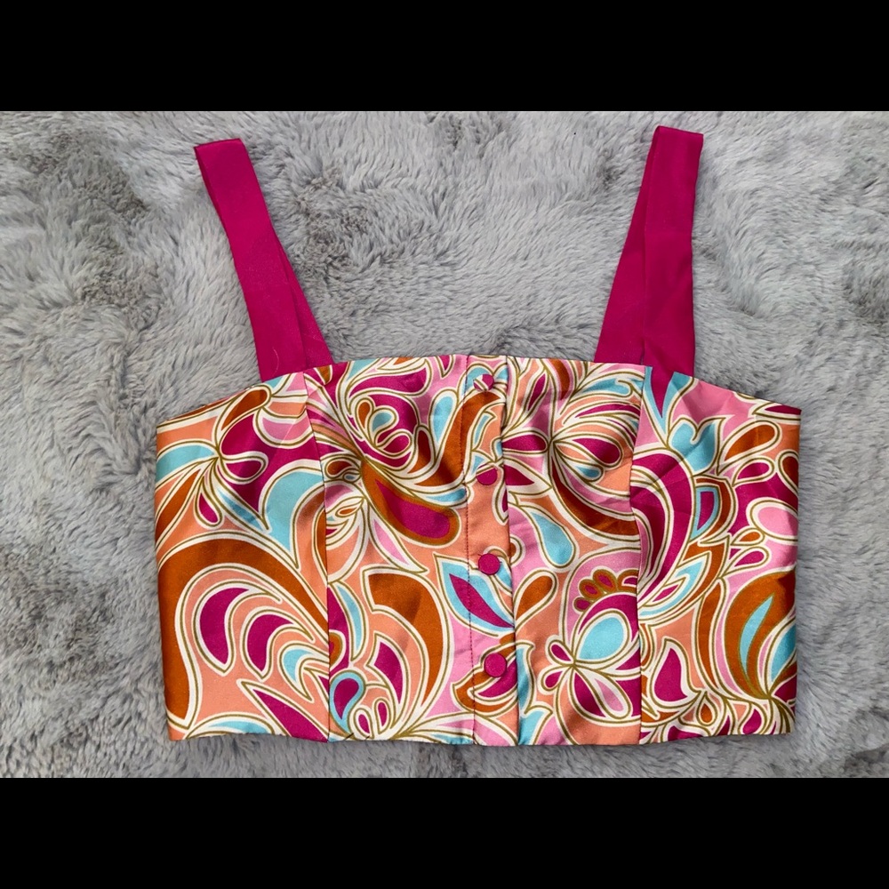 Colorful crop top.